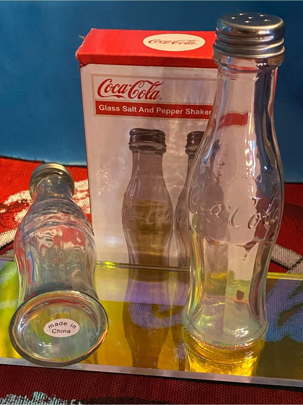 NIB 2009 Coca-Cola Glass Salt & Pepper Shakers-Coke Bottle Set-Official Licensed